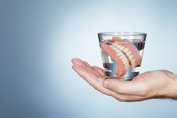 Tips To Care For My Dentures