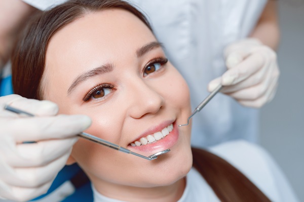 Tips For Professional Teeth Whitening